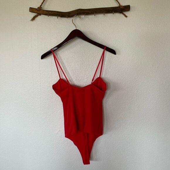 Red bodysuit - Picture 4 of 5